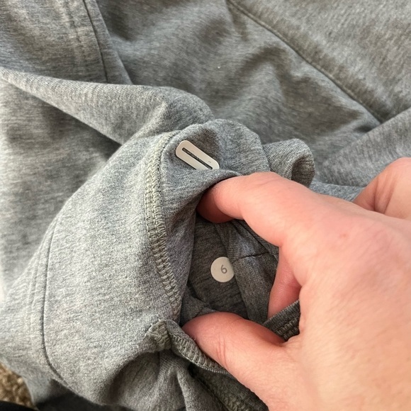 Lululemon Coast Wrap II Gray Sweater Size 6 - Picture 10 of 10